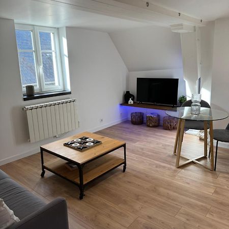 La Suite - Parvis Cathedrale Chartres Exteriér fotografie